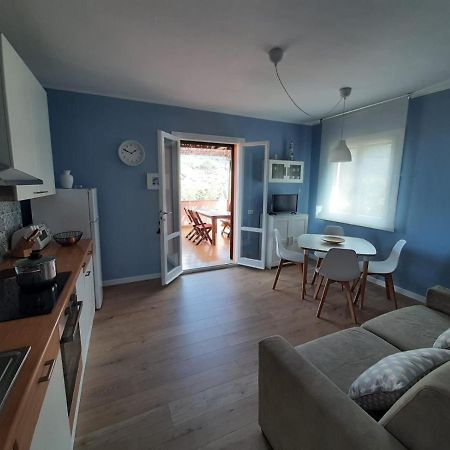 Appartamento A Due Passi Dal Mare Nisporto Exterior photo
